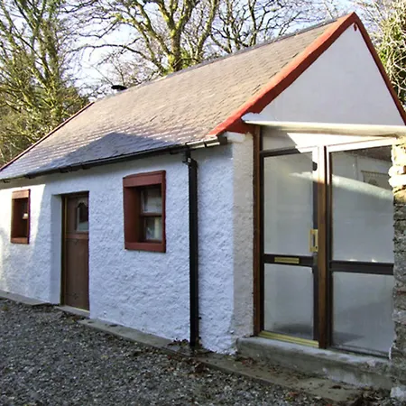Traditional 18th Century Converted Stables Holiday home