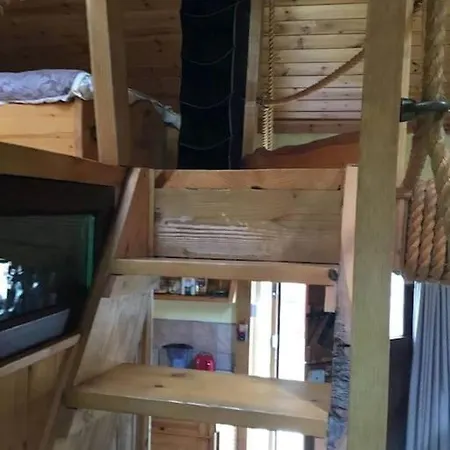 Traditional 18th Century Converted Stables בית נופש *