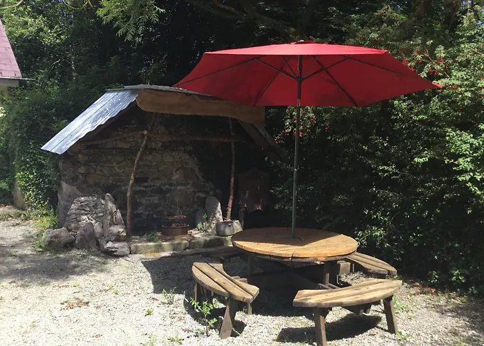 Traditional 18th Century Converted Stables