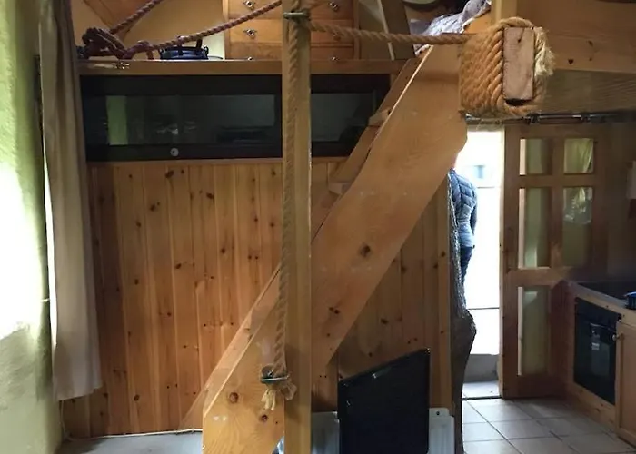 Traditional 18th Century Converted Stables